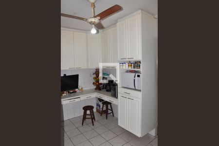 Apartamento à venda com 123m², 3 quartos e 3 vagas Apartamento à venda com 123m², 3 quartos e 3 vagasCozinha