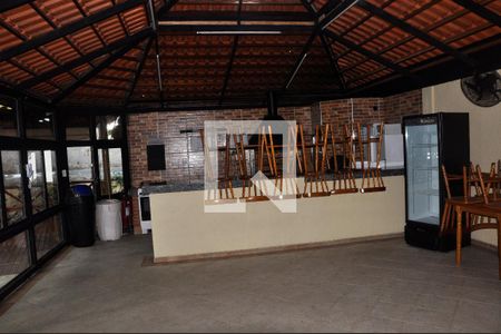 Apartamento à venda com 123m², 3 quartos e 3 vagas Apartamento à venda com 123m², 3 quartos e 3 vagasÁrea comum - Churrasqueira