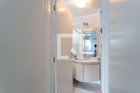 Apartamento à venda com 72m², 2 quartos e 1 vagaBanheiro da Suíte