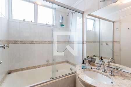 Apartamento à venda com 72m², 2 quartos e 1 vagaBanheiro da Suíte