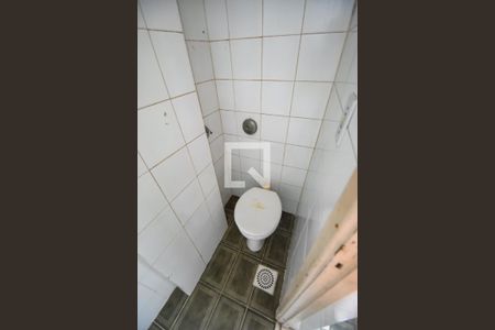 Apartamento para alugar com 64m², 2 quartos e sem vaga Apartamento para alugar com 64m², 2 quartos e sem vagaBanheiro de serviço