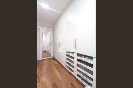 Apartamento à venda com 140m², 3 quartos e 2 vagasCloset da suíte