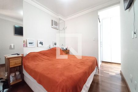 Apartamento à venda com 140m², 3 quartos e 2 vagasQuarto 3 - Suíte