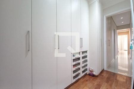 Apartamento à venda com 140m², 3 quartos e 2 vagasCloset da suíte