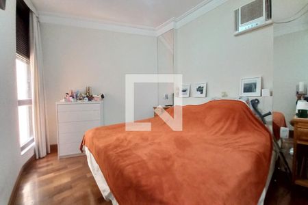 Apartamento à venda com 140m², 3 quartos e 2 vagasQuarto 3 - Suíte