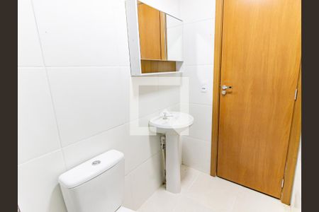 Banheiro de apartamento para alugar com 1 quarto, 24m² em Belenzinho, São Paulo
