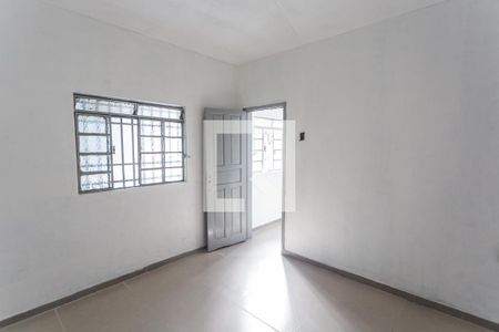 Quarto de casa para alugar com 1 quarto, 26m² em Pompéia, Belo Horizonte
