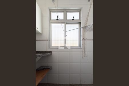 Apartamento à venda com 65m², 3 quartos e 2 vagas Apartamento à venda com 65m², 3 quartos e 2 vagasÁrea de Serviço