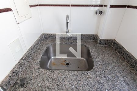 Apartamento à venda com 65m², 3 quartos e 2 vagas Apartamento à venda com 65m², 3 quartos e 2 vagasÁrea de Serviço