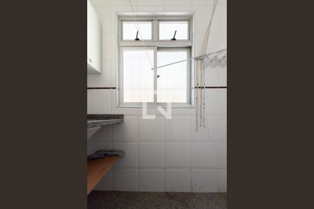 Apartamento à venda com 65m², 3 quartos e 2 vagas Apartamento à venda com 65m², 3 quartos e 2 vagasÁrea de Serviço