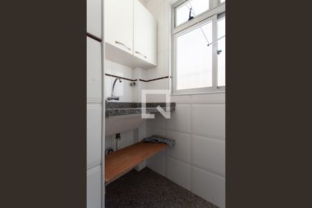 Apartamento à venda com 65m², 3 quartos e 2 vagas Apartamento à venda com 65m², 3 quartos e 2 vagasÁrea de Serviço