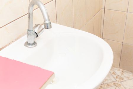 Banheiro Social de casa para alugar com 1 quarto, 50m² em Jardim Gopouva, Guarulhos
