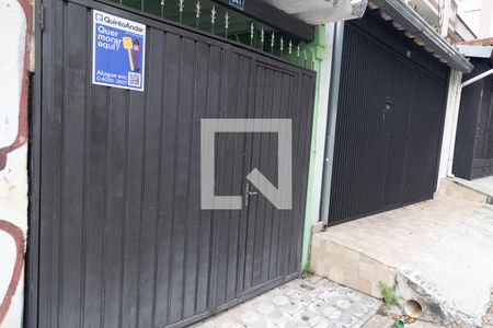 Casa para alugar com 50m², 1 quarto e 1 vaga Casa para alugar com 50m², 1 quarto e 1 vagaFachada