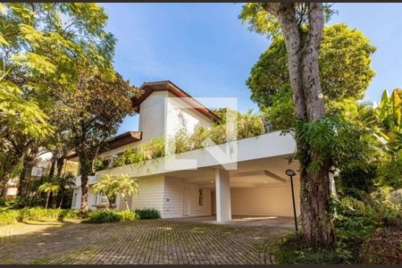 Casa de condomínio à venda com 641m², 4 quartos e 6 vagas