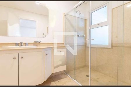 Casa de condomínio à venda com 641m², 4 quartos e 6 vagas