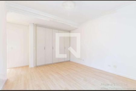 Casa de condomínio à venda com 641m², 4 quartos e 6 vagas