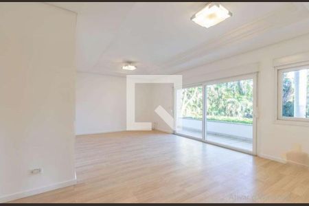 Casa de condomínio à venda com 641m², 4 quartos e 6 vagas