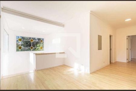 Casa de condomínio à venda com 641m², 4 quartos e 6 vagas