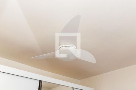 Casa à venda com 180m², 5 quartos e 5 vagas Casa à venda com 180m², 5 quartos e 5 vagasCasa fundos - Quarto 2