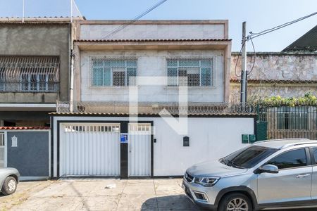 Casa à venda com 180m², 5 quartos e 5 vagas Casa à venda com 180m², 5 quartos e 5 vagasFachada do Imóvel