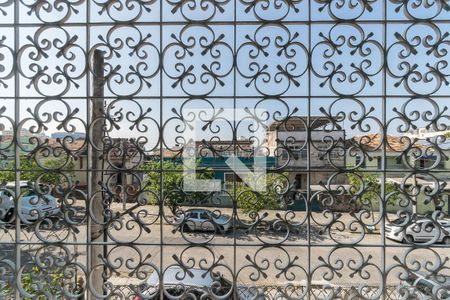 Casa à venda com 180m², 5 quartos e 5 vagas Casa à venda com 180m², 5 quartos e 5 vagasCasa frente - Vista do Quarto 1