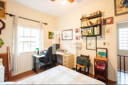 Casa à venda com 187m², 4 quartos e 2 vagas Casa à venda com 187m², 4 quartos e 2 vagasQuarto 2