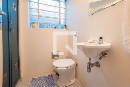 Casa à venda com 187m², 4 quartos e 2 vagas Casa à venda com 187m², 4 quartos e 2 vagasLavabo