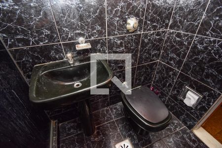 Casa à venda com 65m², 3 quartos e sem vagaBanheiro