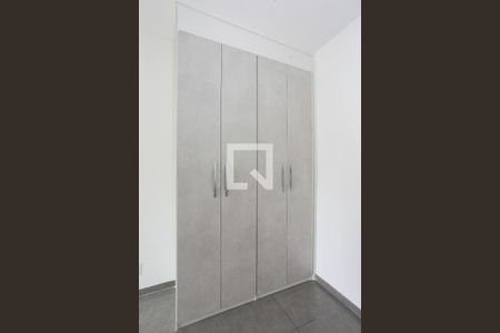 Apartamento à venda com 23m², 1 quarto e sem vaga Apartamento à venda com 23m², 1 quarto e sem vagaStudio - Armários