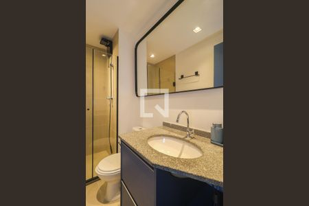 Banheiro de apartamento à venda com 1 quarto, 25m² em Vila Andrade, São Paulo