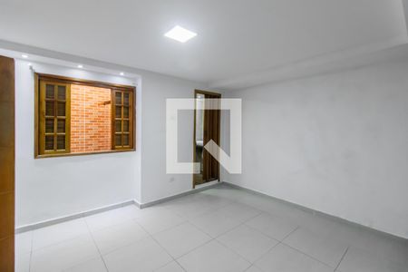 Sala  de casa à venda com 1 quarto, 60m² em Vila Ponte Rasa, São Paulo