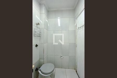 Banheiro de kitnet/studio para alugar com 1 quarto, 32m² em Vila Prudente, São Paulo