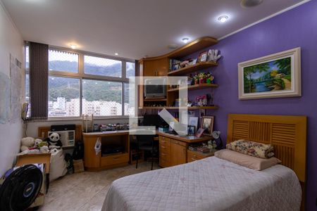 Apartamento à venda com 135m², 3 quartos e 1 vaga Apartamento à venda com 135m², 3 quartos e 1 vagaQuarto 2