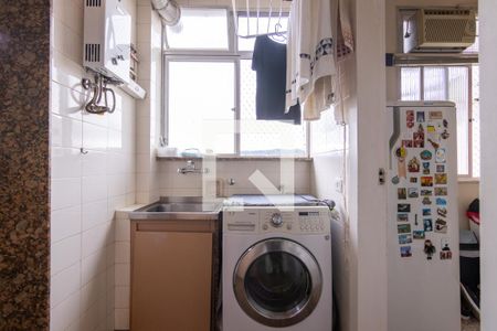 Apartamento à venda com 135m², 3 quartos e 1 vaga Apartamento à venda com 135m², 3 quartos e 1 vagaÁrea de Serviço