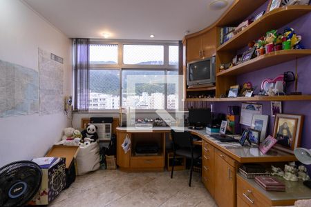 Apartamento à venda com 135m², 3 quartos e 1 vaga Apartamento à venda com 135m², 3 quartos e 1 vagaQuarto 2