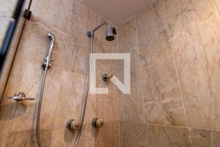 Apartamento à venda com 135m², 3 quartos e 1 vaga Apartamento à venda com 135m², 3 quartos e 1 vagaBanheiro Suíte