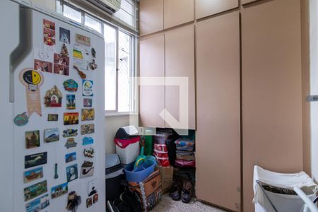 Apartamento à venda com 135m², 3 quartos e 1 vaga Apartamento à venda com 135m², 3 quartos e 1 vagaQuarto de Serviço