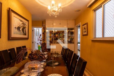 Apartamento à venda com 135m², 3 quartos e 1 vaga Apartamento à venda com 135m², 3 quartos e 1 vagaSala de Jantar