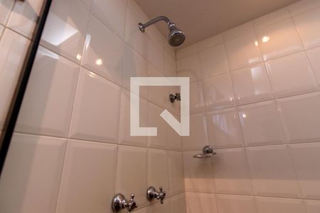 Apartamento à venda com 135m², 3 quartos e 1 vaga Apartamento à venda com 135m², 3 quartos e 1 vagaBanheiro Social