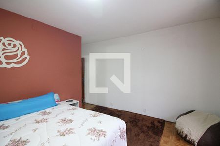 Casa à venda com 215m², 3 quartos e 2 vagasQuarto 1 - Suíte