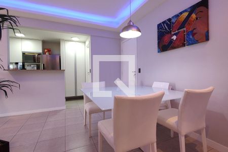 Sala de apartamento para alugar com 2 quartos, 78m² em Jacarepaguá, Rio de Janeiro