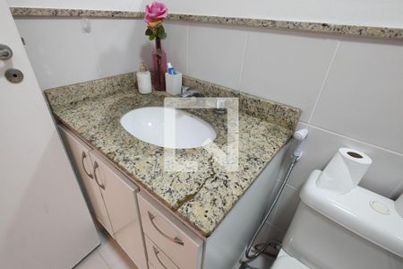 Apartamento para alugar com 78m², 2 quartos e 1 vagaBanheiro Social