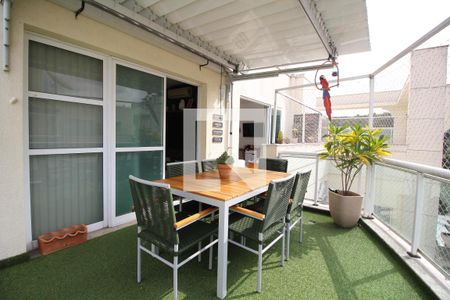 Apartamento à venda com 180m², 3 quartos e 2 vagasÁrea Externa