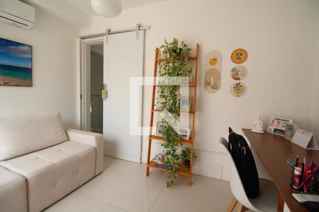 Apartamento à venda com 180m², 3 quartos e 2 vagasQuarto 2