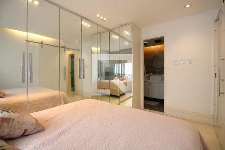 Apartamento à venda com 180m², 3 quartos e 2 vagasQuarto 3 - Suíte