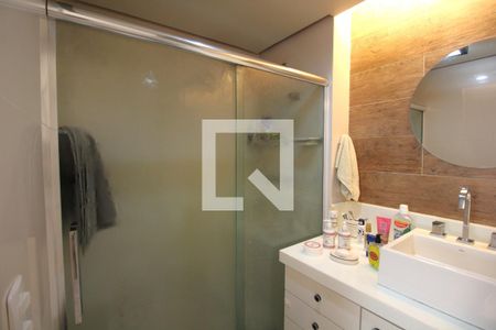 Apartamento à venda com 180m², 3 quartos e 2 vagasQuarto 3 - Banheiro da Suíte