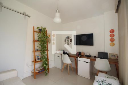 Apartamento à venda com 180m², 3 quartos e 2 vagasQuarto 2