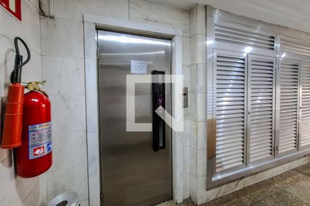 Studio para alugar com 40m², 1 quarto e sem vagaElevador / Hall