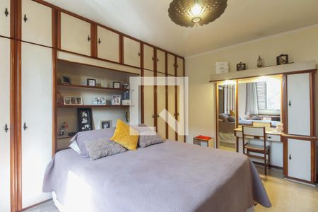 Casa à venda com 300m², 3 quartos e 4 vagasSuíte 1