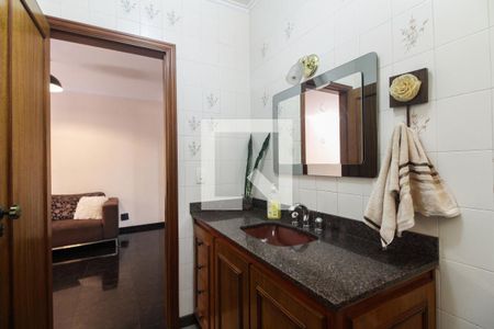 Casa à venda com 300m², 3 quartos e 4 vagasLavabo 